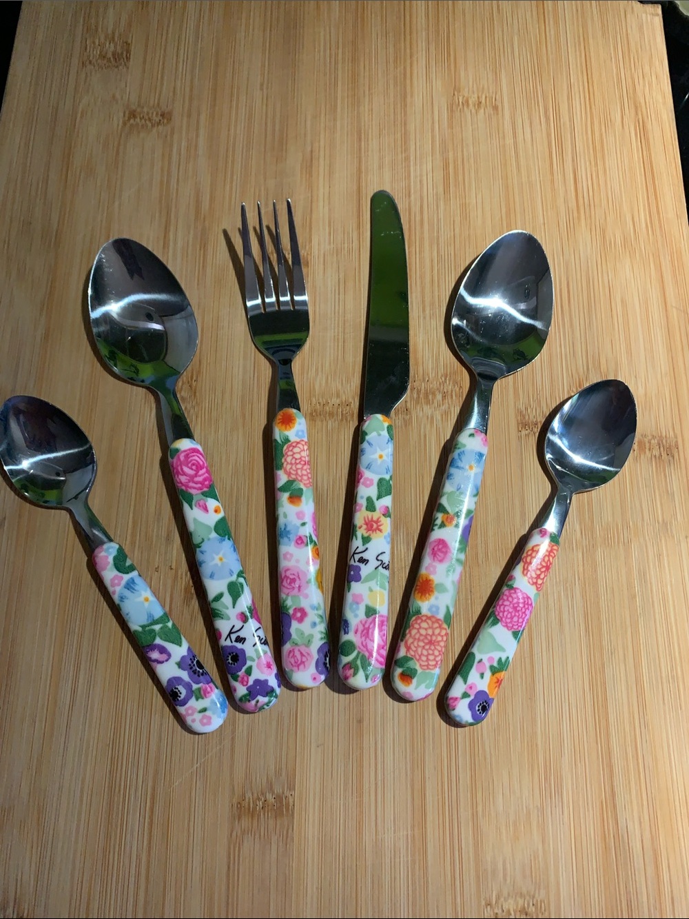 Hudsons Bay “TOGO” Cutlery Set with travel container.
